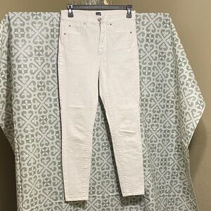 GAP Women's Cream Skinny Jeans